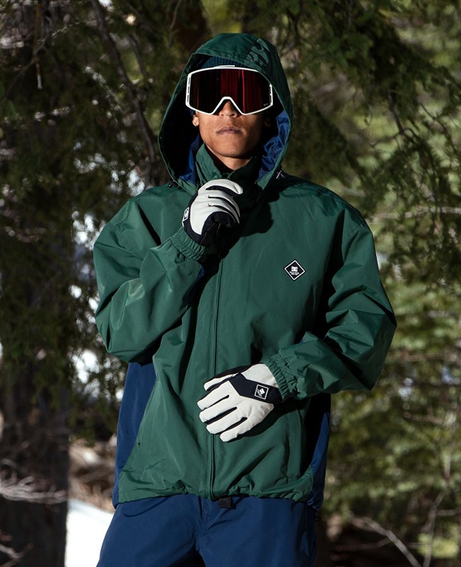 DC Shoes Skate, Snowboard & Surf Kleidung und Schuhe