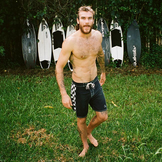 Quicksilver boardies hot sale