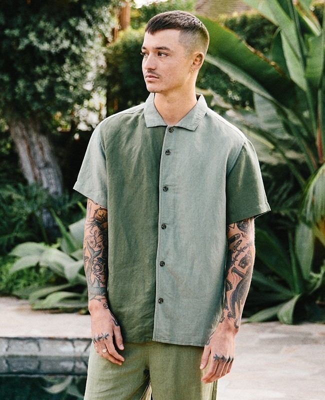 Rvca clothing hotsell