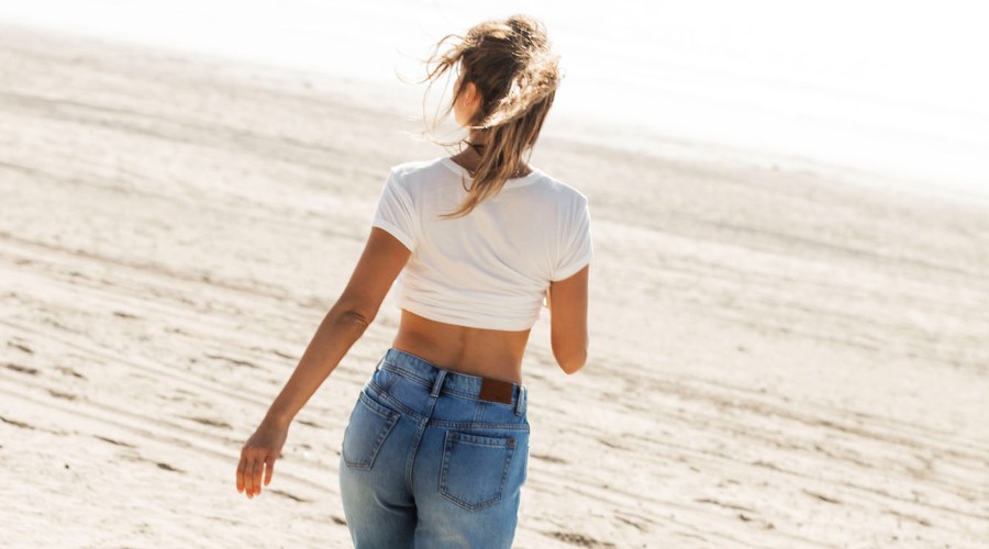 Mom Fit Jeans - Our Women's Styling Guide